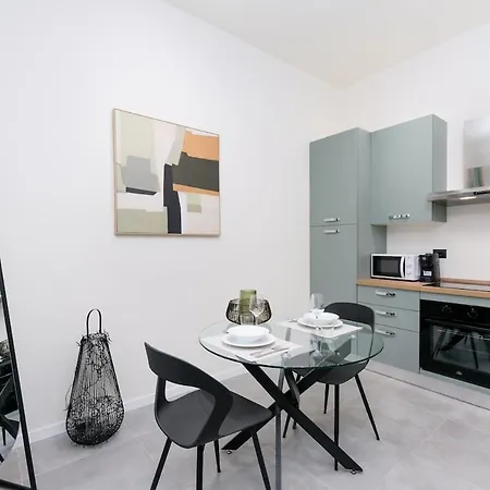 Comodo A Due Passi Da Piazza Statuto Apartman